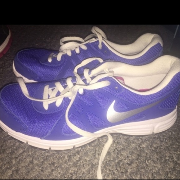 Nike BLUE (PURPLISH) revolution 2 running shoes! HOST PICK 🥰 - Picture 2 of 3